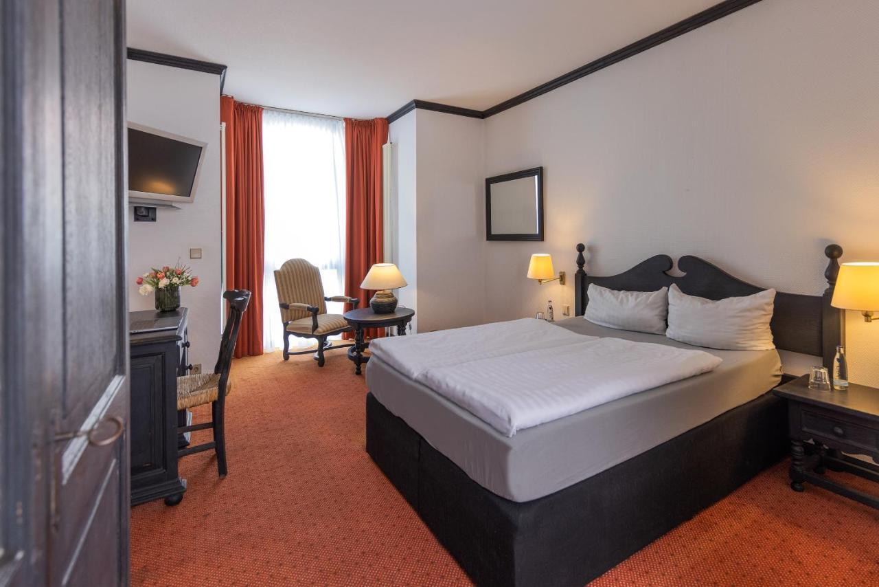 Stadt Hotel 3*